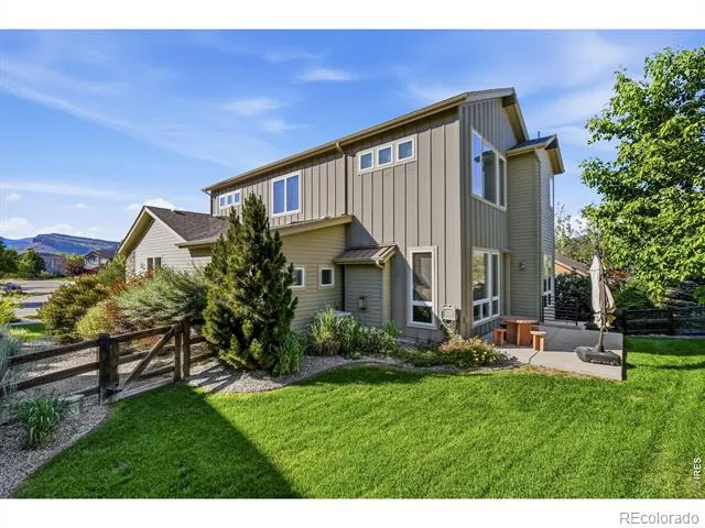340 McConnell Drive Lyons, CO 80540