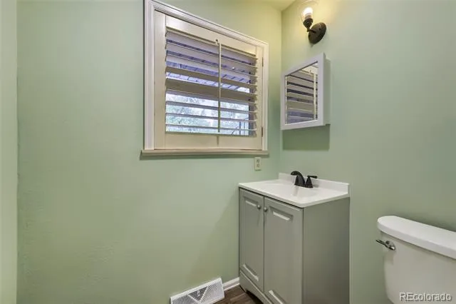 11839 W Atlantic Avenue Lakewood, CO 80228