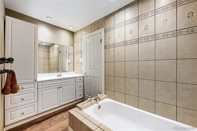 11839 W Atlantic Avenue Lakewood, CO 80228