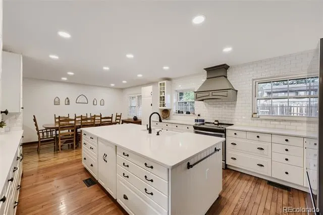 11839 W Atlantic Avenue Lakewood, CO 80228