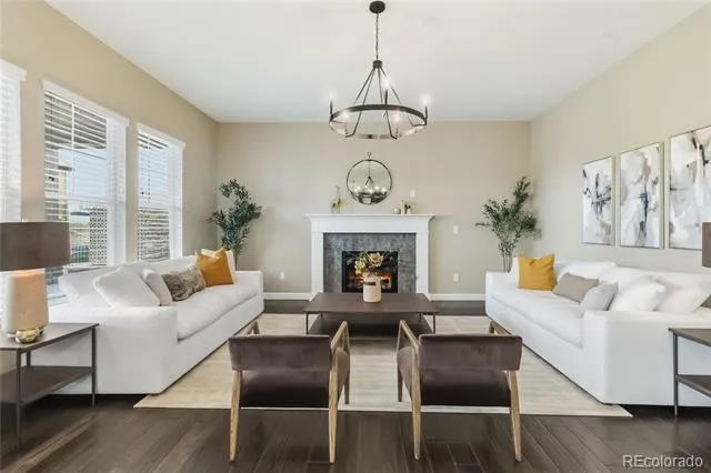 7878 S Valleyhead Way Aurora, CO 80016
