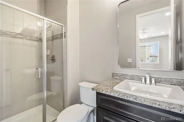 7878 S Valleyhead Way Aurora, CO 80016