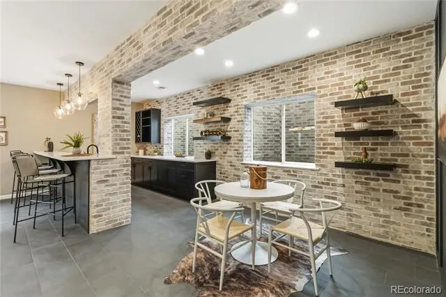 7878 S Valleyhead Way Aurora, CO 80016