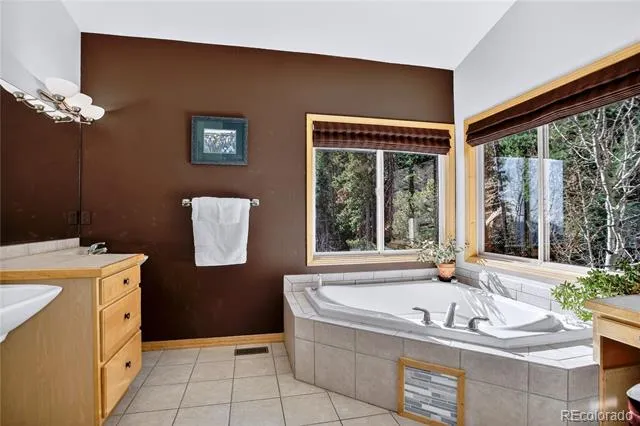 1255 Hy Vu Drive Evergreen, CO 80439