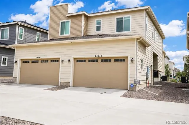 24245 E 41st Avenue Aurora, CO 80019