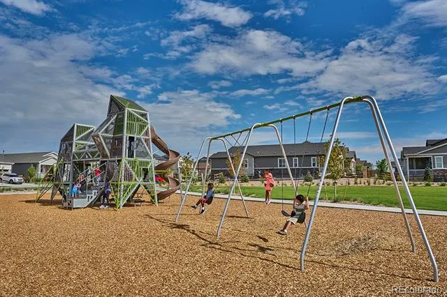 24245 E 41st Avenue Aurora, CO 80019