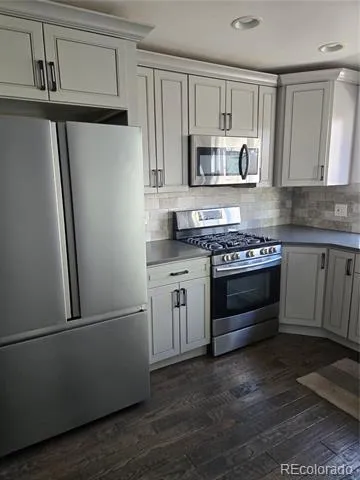 1050 S Monaco Parkway #25 Denver, CO 80224