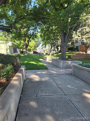 1050 S Monaco Parkway #25 Denver, CO 80224