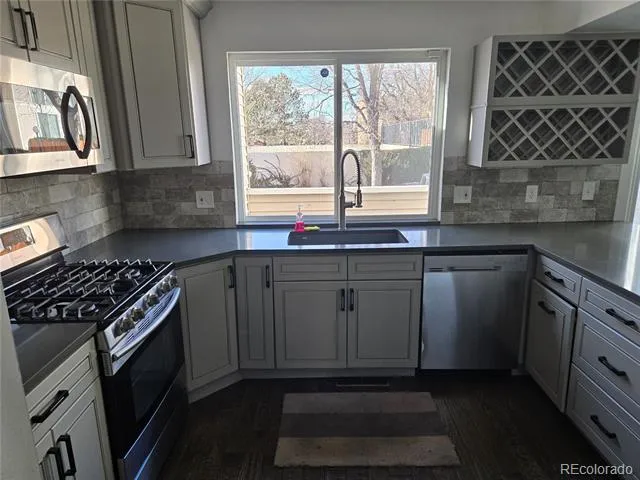 1050 S Monaco Parkway #25 Denver, CO 80224