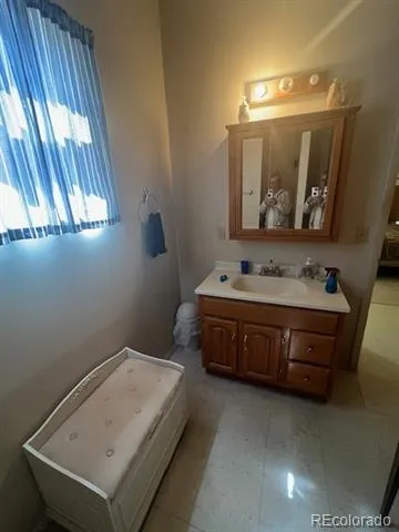 922 8th Street Alamosa, CO 81101