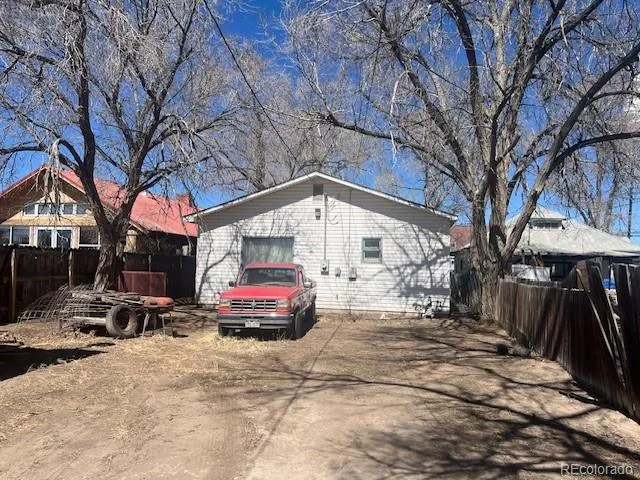 922 8th Street Alamosa, CO 81101