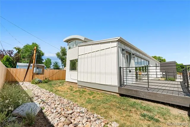 1957 Blackhawk Street Aurora, CO 80011