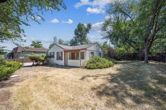 9000 W Jewell Avenue Lakewood, CO 80232