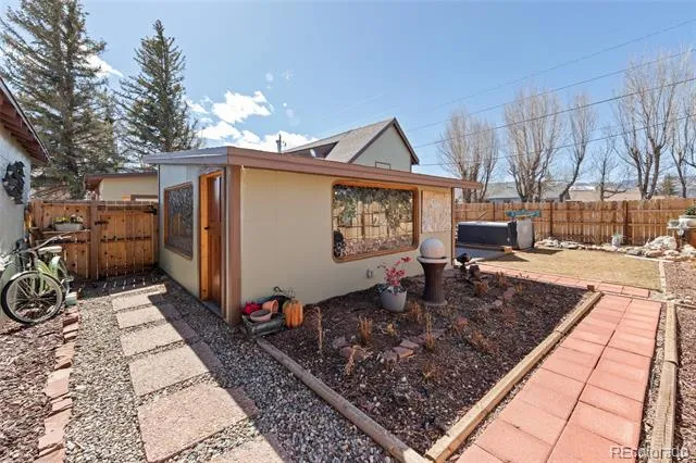 1001 Kinsey Avenue Kremmling, CO 80459