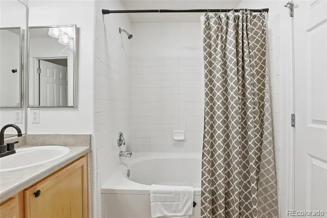 488 Black Feather Loop #219 Castle Rock, CO 80104