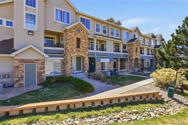 488 Black Feather Loop #219 Castle Rock, CO 80104
