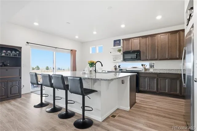 16541 E 111th Drive Commerce City, CO 80022