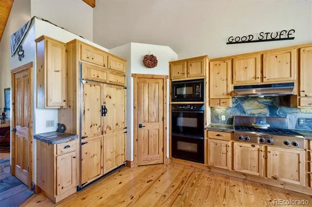 10 Bozeman Trail Elizabeth, CO 80107