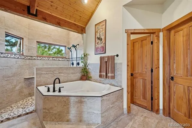 10 Bozeman Trail Elizabeth, CO 80107