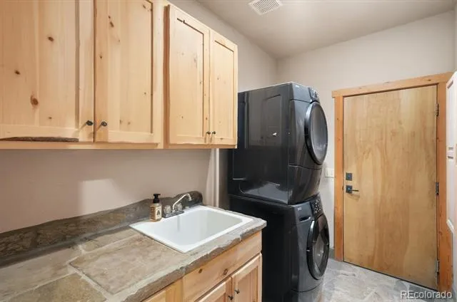 10 Bozeman Trail Elizabeth, CO 80107
