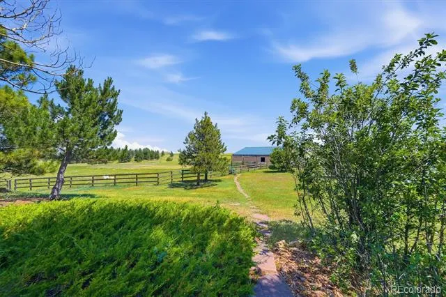 10 Bozeman Trail Elizabeth, CO 80107