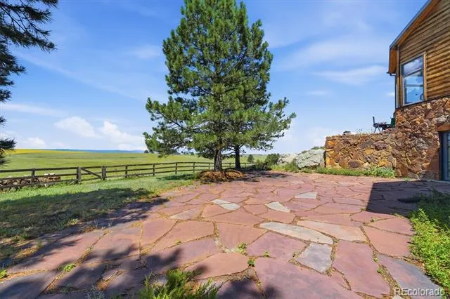 10 Bozeman Trail Elizabeth, CO 80107