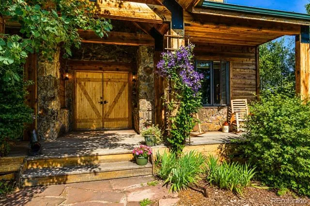 10 Bozeman Trail Elizabeth, CO 80107