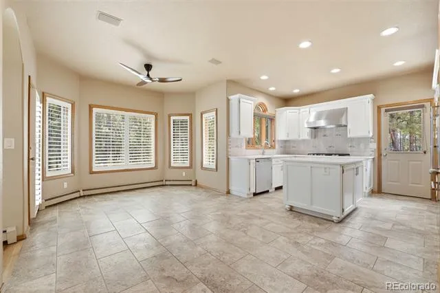 3925 Wavy Oak Drive Colorado Springs, CO 80908