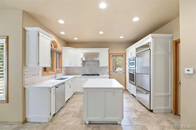 3925 Wavy Oak Drive Colorado Springs, CO 80908