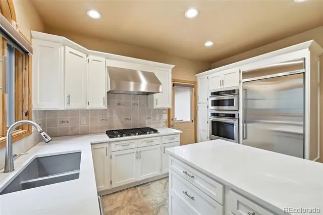 3925 Wavy Oak Drive Colorado Springs, CO 80908