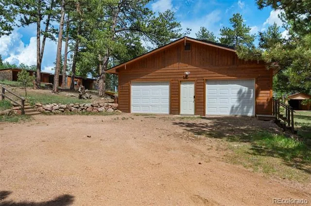 215 S Valley Drive Lake George, CO 80827