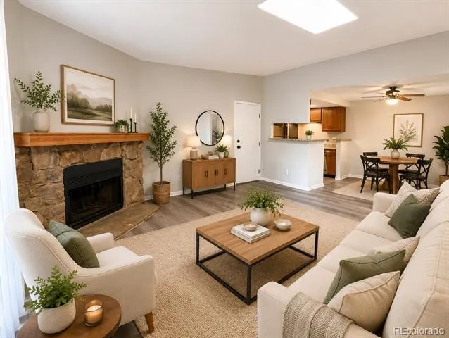 908 S Walden Way #203 Aurora, CO 80017