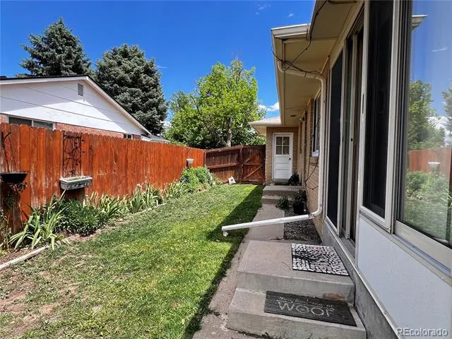 535 Kenton Street Aurora, CO 80010