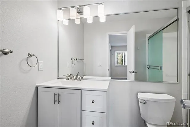 11601 E Cornell Circle Aurora, CO 80014