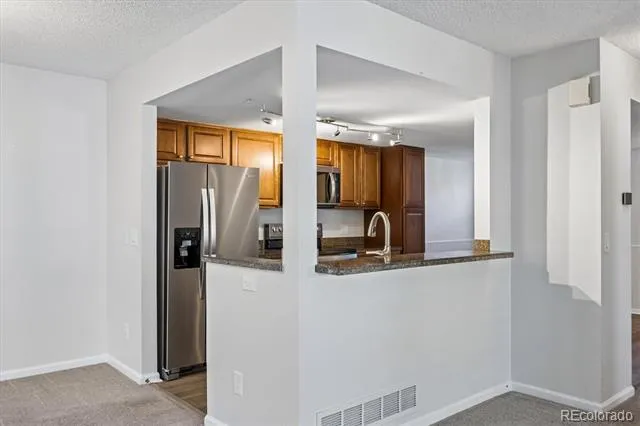11601 E Cornell Circle Aurora, CO 80014