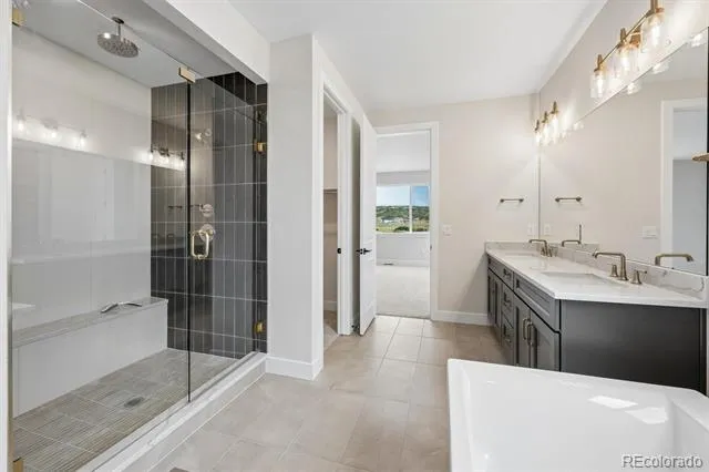 5725 Pleasant View Drive Castle Rock, CO 80108