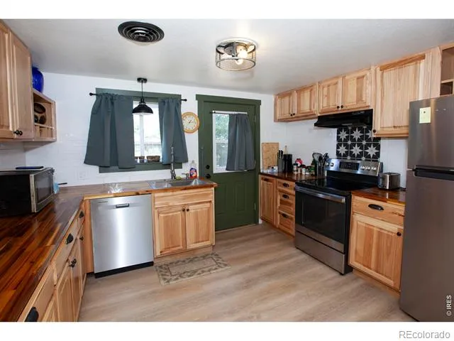 324 3rd Avenue Sterling, CO 80751