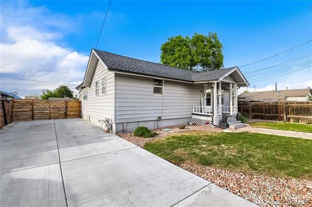 7277 E 68th Place Commerce City, CO 80022