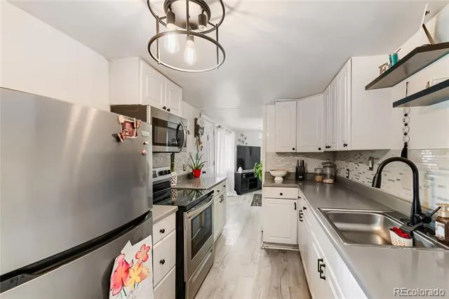 7277 E 68th Place Commerce City, CO 80022