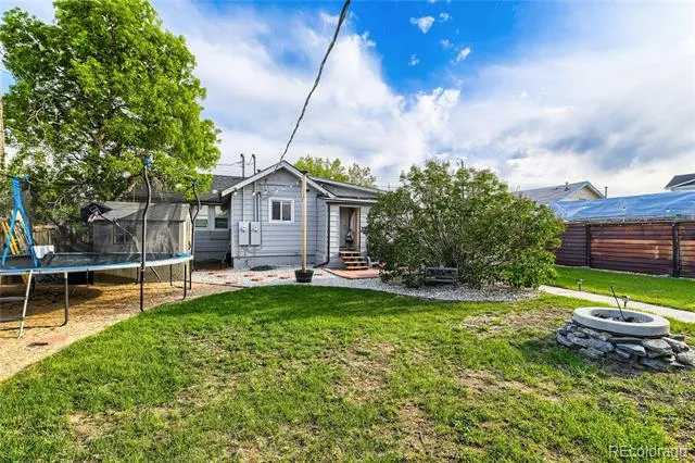 7277 E 68th Place Commerce City, CO 80022