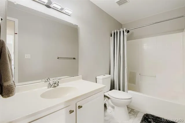 3855 Canyon Ranch Road #202 Highlands Ranch, CO 80126
