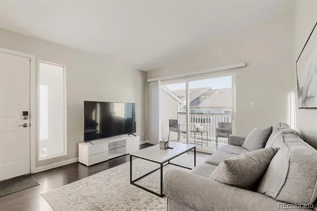 3855 Canyon Ranch Road #202 Highlands Ranch, CO 80126