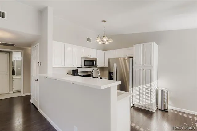 3855 Canyon Ranch Road #202 Highlands Ranch, CO 80126