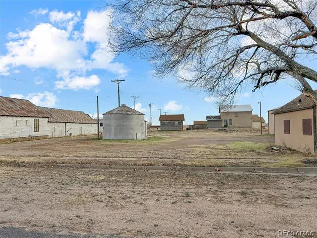 820 Front Street Arriba, CO 80804