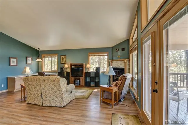 75 Whip Way Hartsel, CO 80449