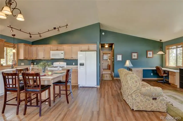 75 Whip Way Hartsel, CO 80449