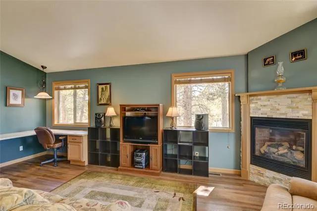 75 Whip Way Hartsel, CO 80449