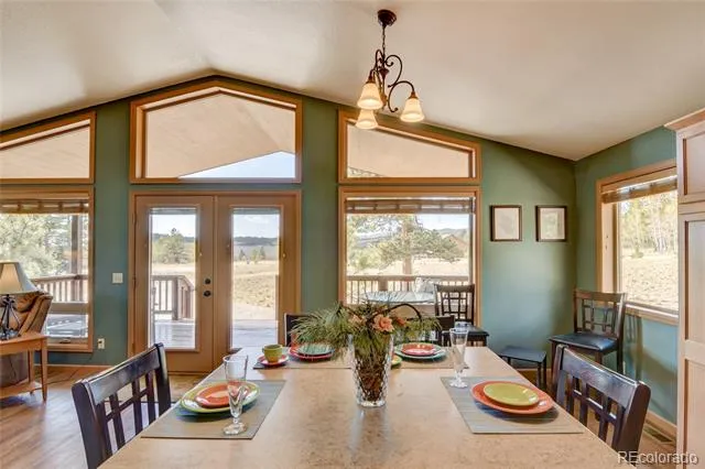 75 Whip Way Hartsel, CO 80449