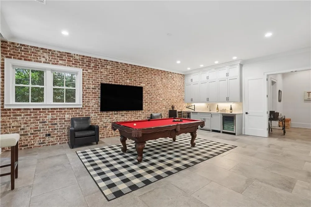 934 Winall Down Road NE Atlanta, GA 30319