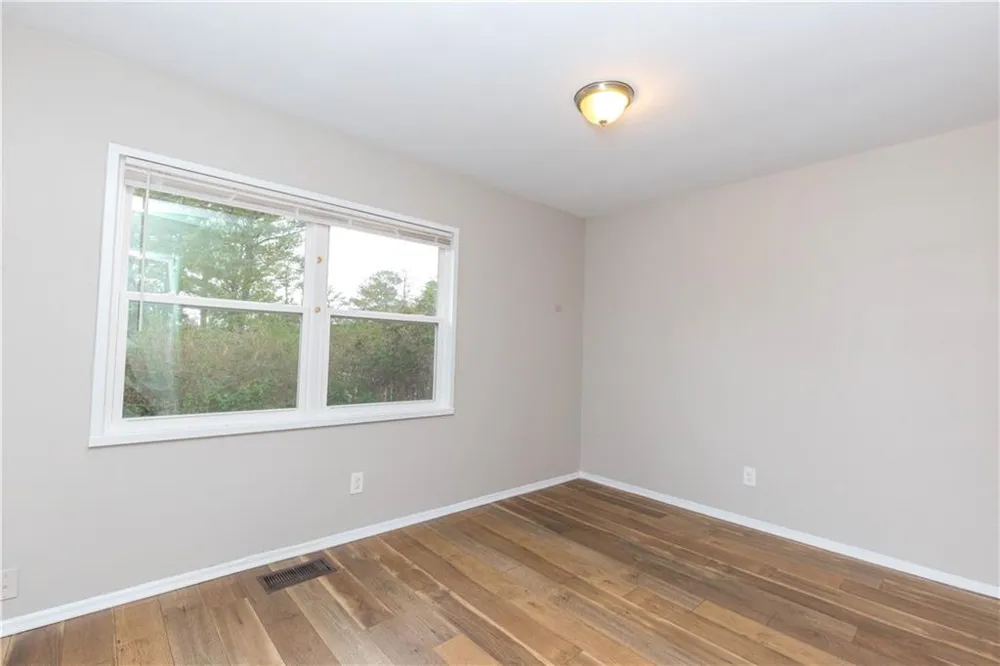 5022 Fairmont Road SE Smyrna, GA 30082